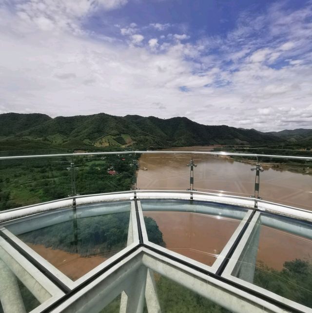 สกายวอร์คเชียงคาน : จ. เลย