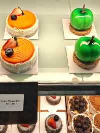 HATS OFF TO MANISS PASTRY & COFFEE, AYER KEROH, MELAKA !