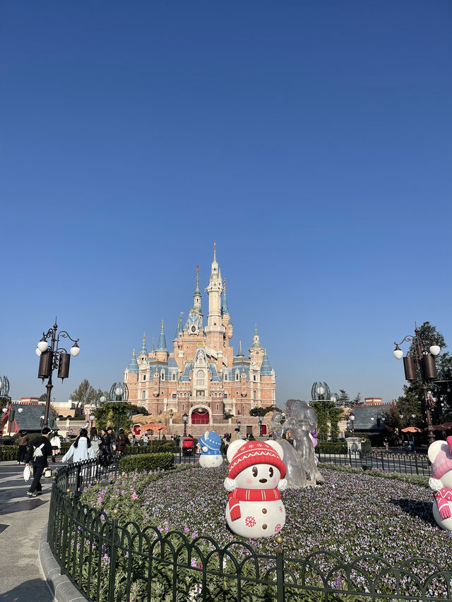 Shanghai Disneyland 🫶🏻🩷