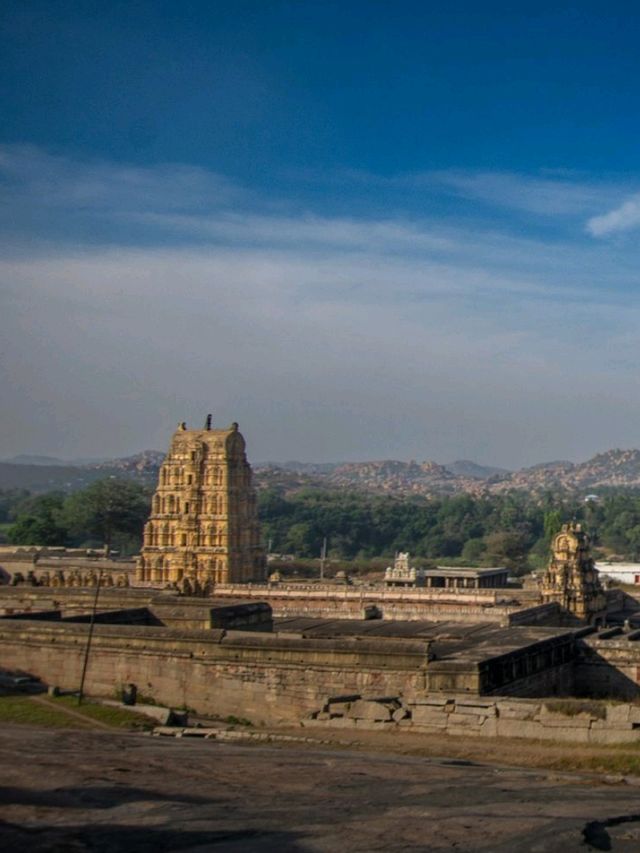 🏛️ Ancient Hampi – A Lost Empire Frozen in Time! 🏰✨