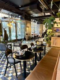 Tea Time in Helsinki: A Stylish Experience🫖