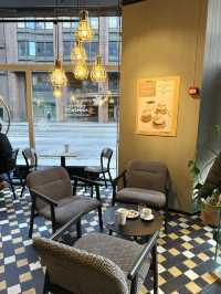 Tea Time in Helsinki: A Stylish Experience🫖