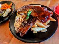 Cook Saddle Cafe & Saloon 福克斯冰川腳下的美墨餐廳