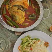 Restoran Zarin Asam Pedas – A Must-Try Asam Pedas Spot in Melaka