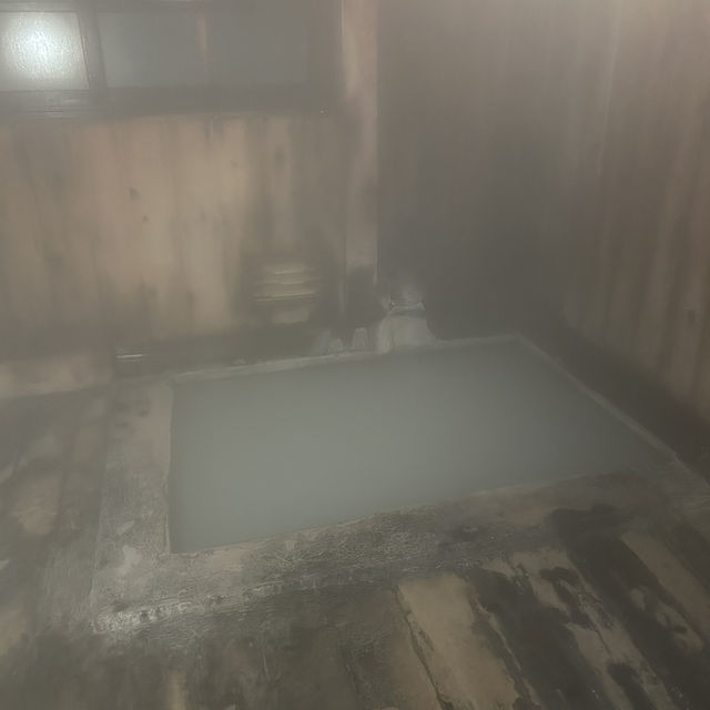 【秋田】人気宿 乳頭温泉郷 鶴の湯♨️雪の中で露天風呂♨️