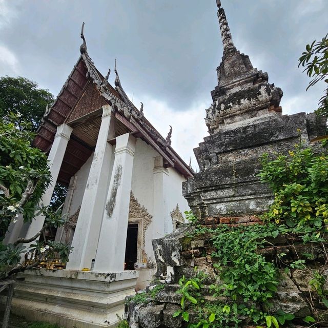 วัดแสงสิริธรรม