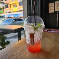 cat cafe in lamphun