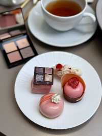 Vibrant Afternoon Tea at Kimpton Shinjuku Tokyo: A Colorful, Cosmetics-Inspired Treat