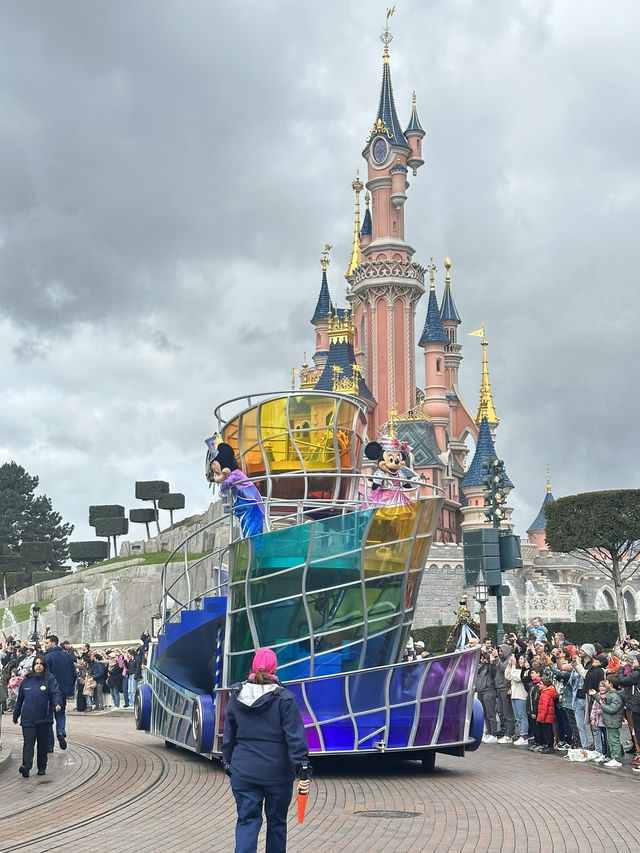 Genuine review Disneyland Paris