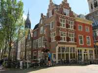 "Rotterdam: The Dynamic City of Innovation and Architecture"