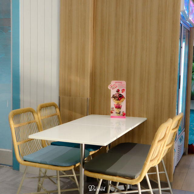 🍦 Swensen’s ริมหาดบางแสน vibes ดีมากก