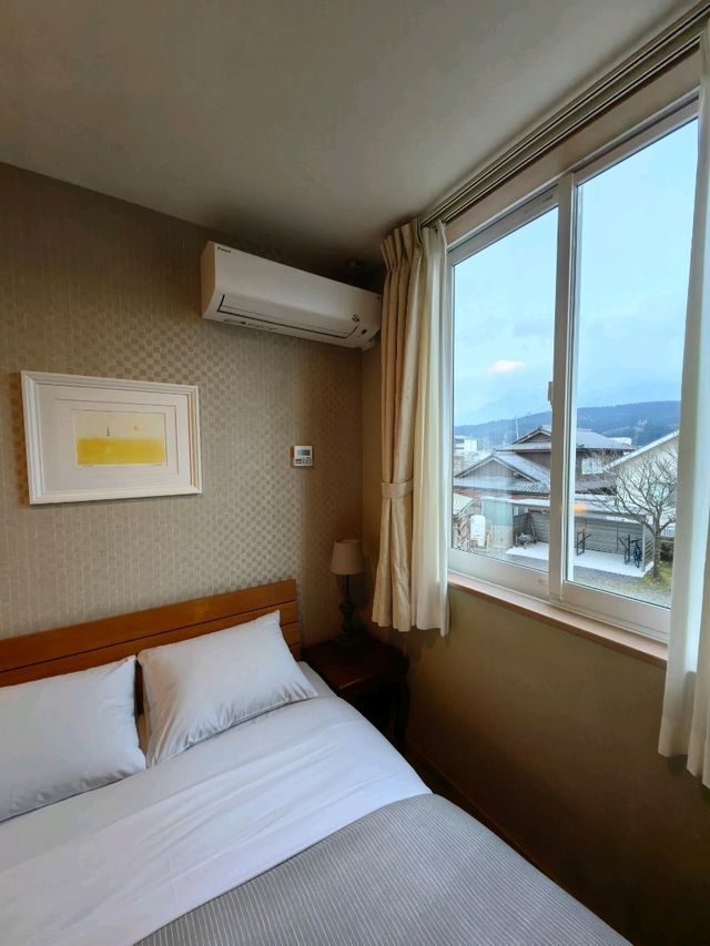 阿蘇車站旁的平住宿Aso Base Backpackers