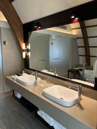 Oceanfront Bliss: Why Fiji Marriott Momi Bay Beats the Intercontinental