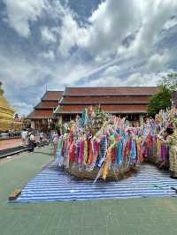 พาเที่ยววัดพระธาตุหริภุญชัย วรมหาวิหาร จ.ลำพูน