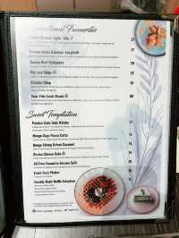 “Bites Café: Savor Sustainability, Sip in Style”