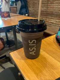 รีวิวคาเฟ่เท่ๆ กลางเยาวราช – As.is Coffee Stand ☕️