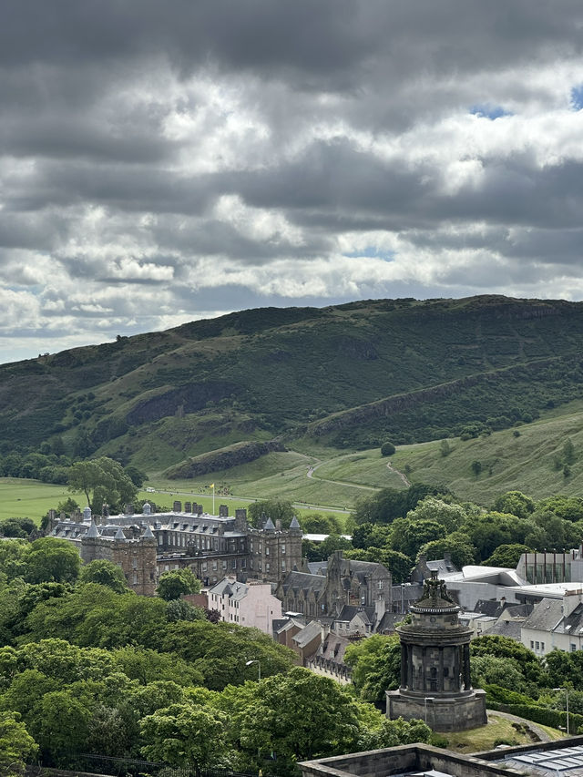 จุดเช็คอิน Calton Hill, Edinburgh 