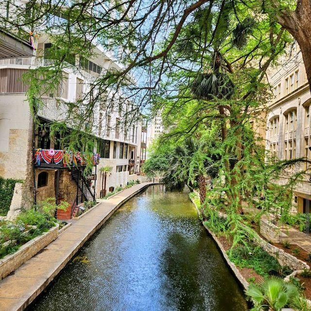 San Antonio River Walk – San Antonio, TX