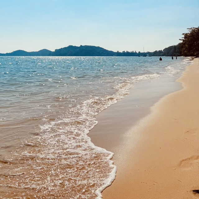 สไตล์ไทย! ติดทะเล Aksorn Rayong, The Vitality Co