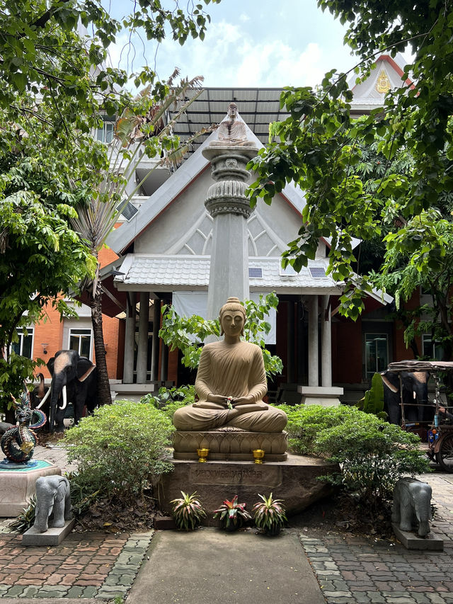 ธรรมสถานเฉลิมพระเกียรติรัชกาลที่ ๙