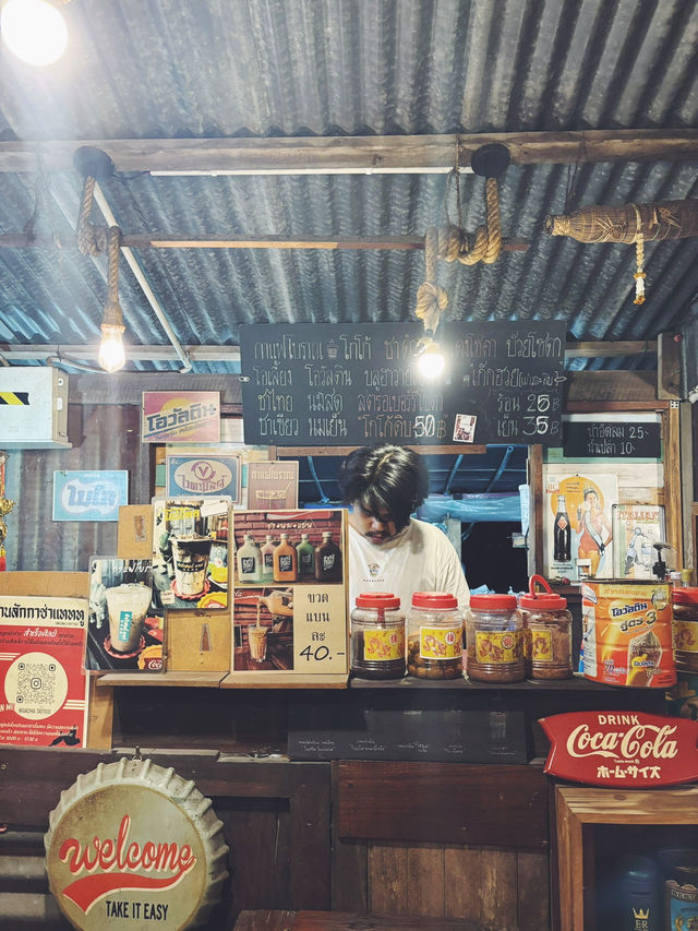 สำเร็จศิลป์ ร้านลับๆ บรรยากาศติ๊สๆ ของเด็กแปดริ้ว