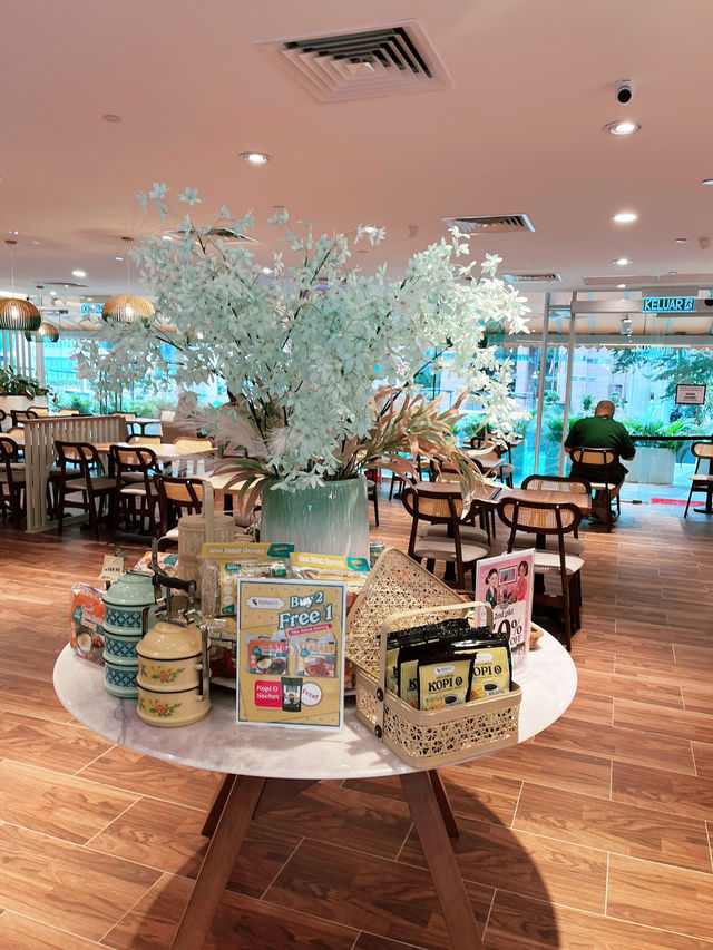 Kakatoo Lands in Quill City Mall:Must-Try Fusion of Flavour and Fashion