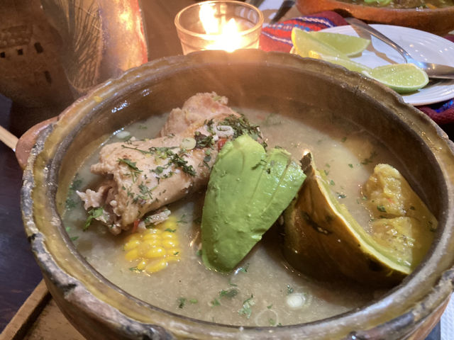 【旅の楽しみ😋】美味しいモノが盛りだくさん❣️