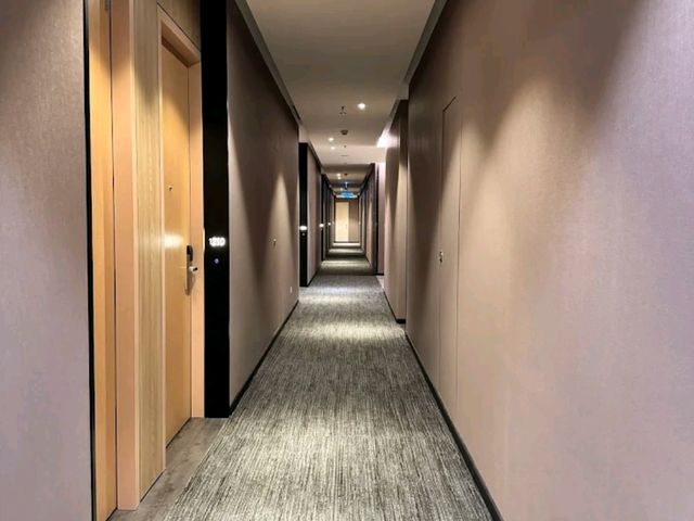 “Courtyard by the Strait – Melaka’s Modern Riverside Retreat”