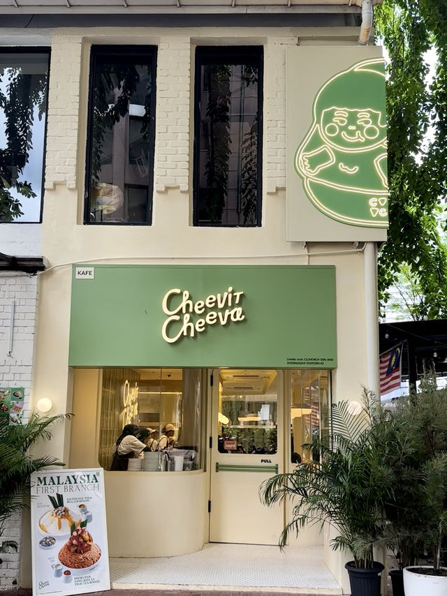 Too Hot to Function? Chill Out at Cheevit Cheeva @ The Row KL!