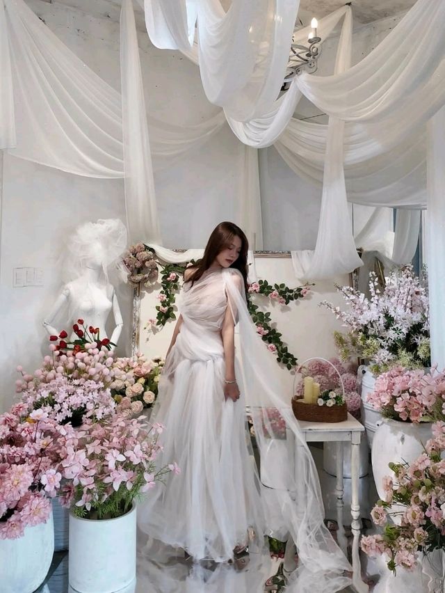 Quán cafe có concept vibe Hàn như bước ra từ pinterest✨