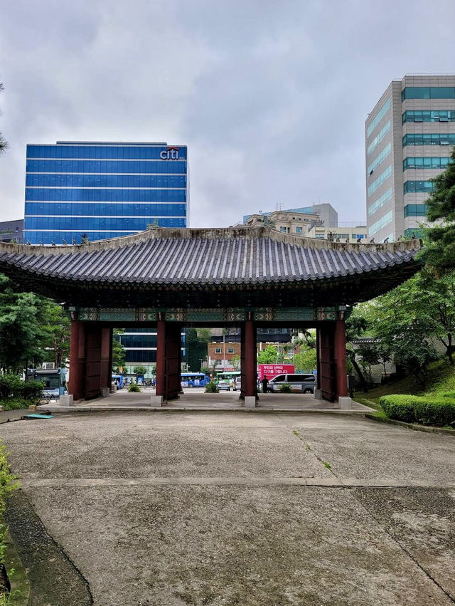 The Heunghwamun Gate