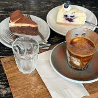 nice cafe to chill