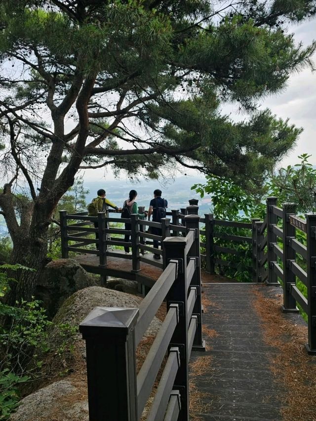 Small Mountain, Big Peace, Noseongsan in Anseong