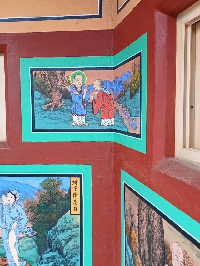 조용한 산사에서의 사색 