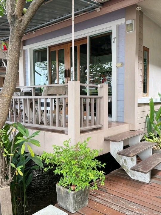 บ้านตุ่มรีสอร์ท/อัมพวา