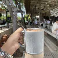 ร้านอาฟเตอร์นูน บางปู คาเฟ่ริมทะเลบรรยากาศดี