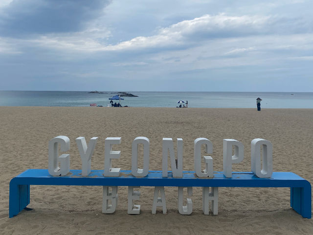 Gangneung: Jumunjin & Gyeongpo Beach — A Healing Coastal Journey! 🏖️☕