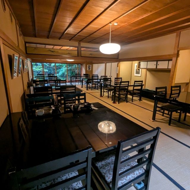 京都 | 麓壽庵，在優雅的老宅內品嚐鴨肉粥