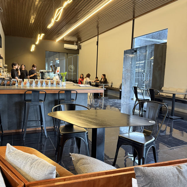 ECHO Coffee Roastery 