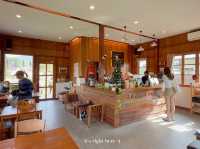 🌾☕ Pai Coffee Studio – จิบกาแฟกลางทุ่ง ที่ปาย