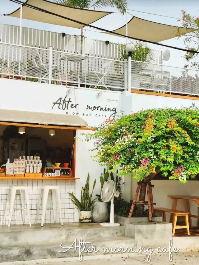 After morning cafe หัวหิน คาเฟ่บรรยากาศอบอุ่น 