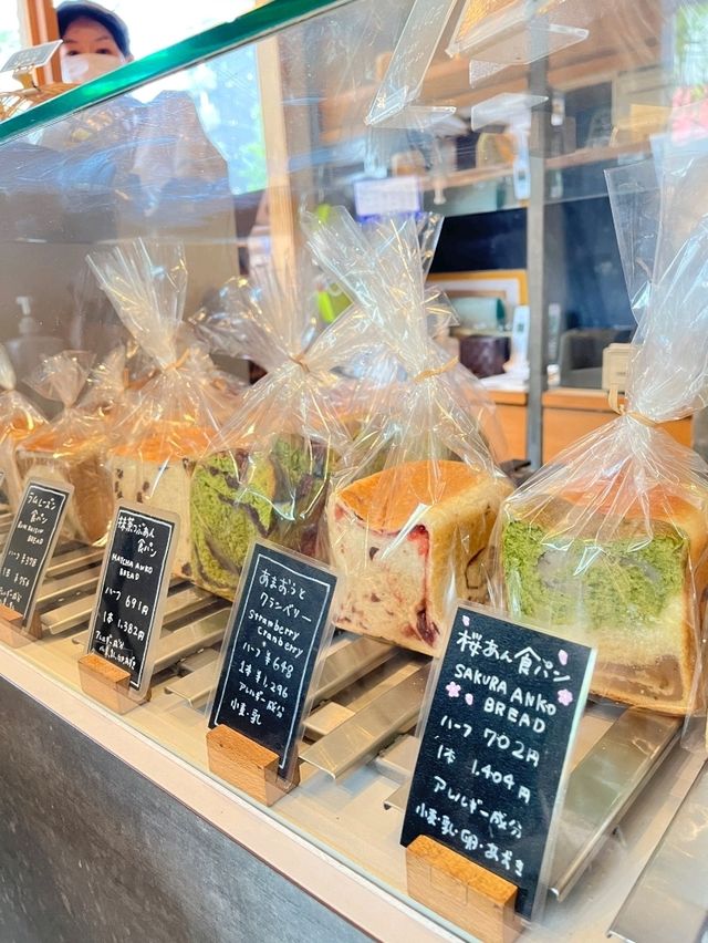 🍞 후쿠오카 야쿠인 대표 베이커리 – 무츠카도 본점 (Mutsukado)