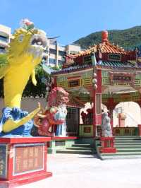 Tin Hau and Kwun Yum Statues.