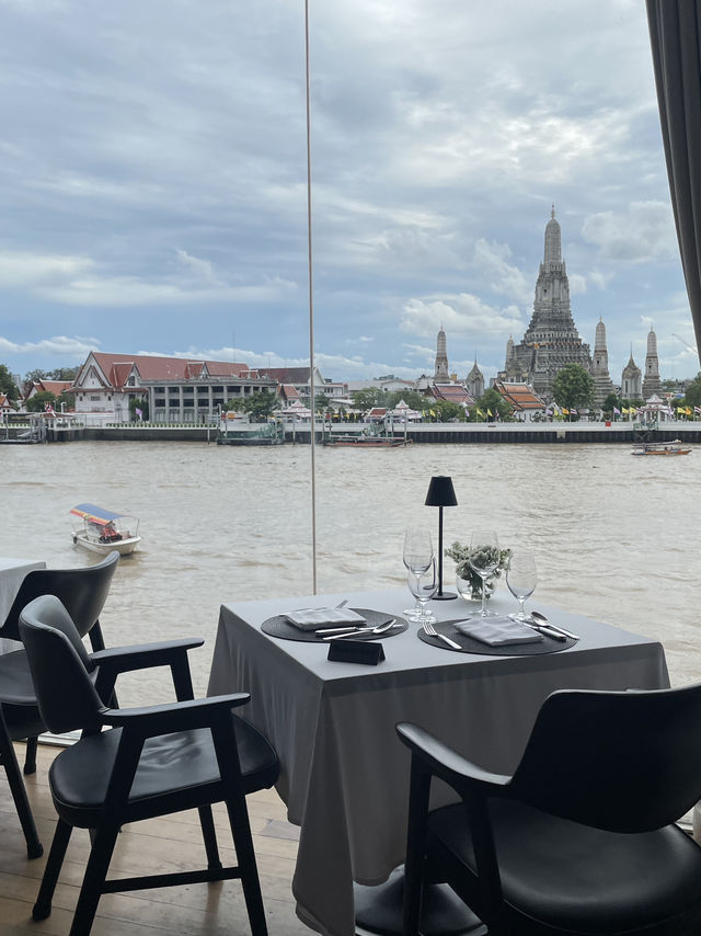 Rooftop Bar at sala rattanakosin Bangkok🥂
