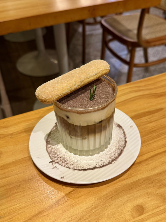 Boho Vibes & Big Menus — Ruang by Cookiez Bar
