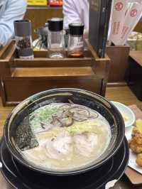 🍜 這碗拉麵，值得飛一趟上海。