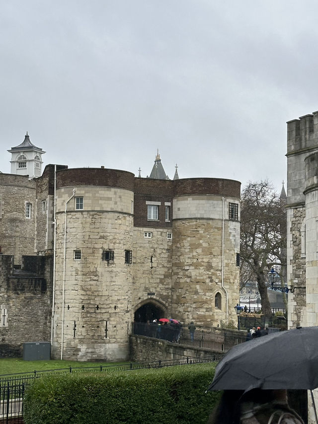 Tower Of London Decoded: How To Visit Without Losing Your Head