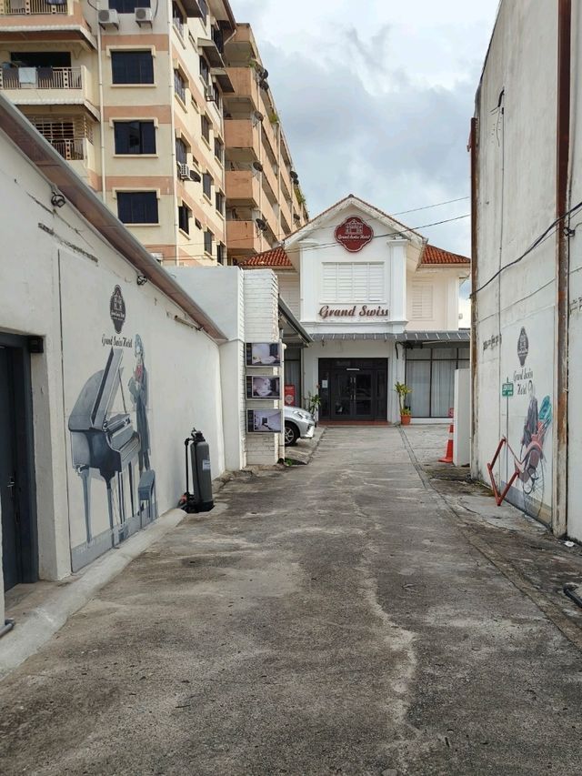 Exploring Penang’s Artsy Mural Streets