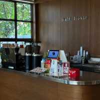 🏠☕️ Half House ลพบุรี