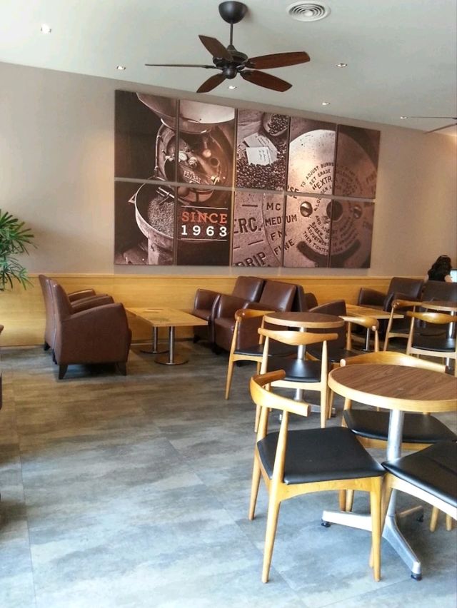 Coffee, Cake, and Calm Vibes in Desaru